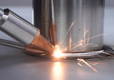 Луч, который режет будущее: почему лазерный станок — главный инструмент цеха XXI века